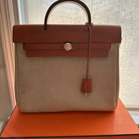 Hermes beige and tan and Herbag with backpack straps - Picture 8 of 11
